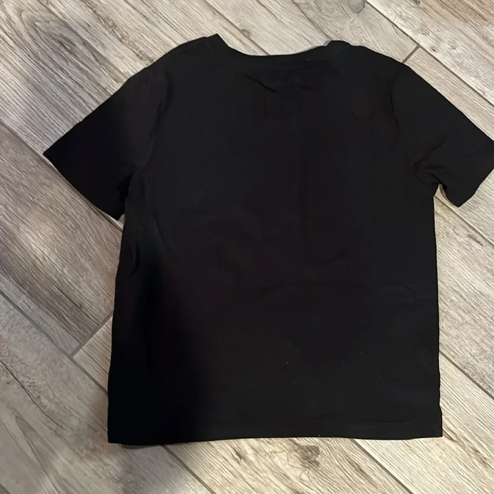 EUC Old Navy T shirt, sz L